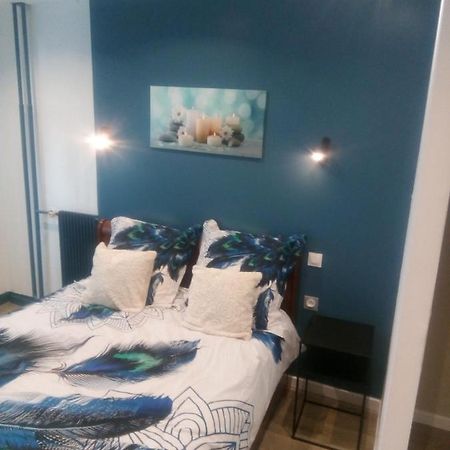 Studio 28M² Au Pied De La Defense Courbevoie Exterior photo