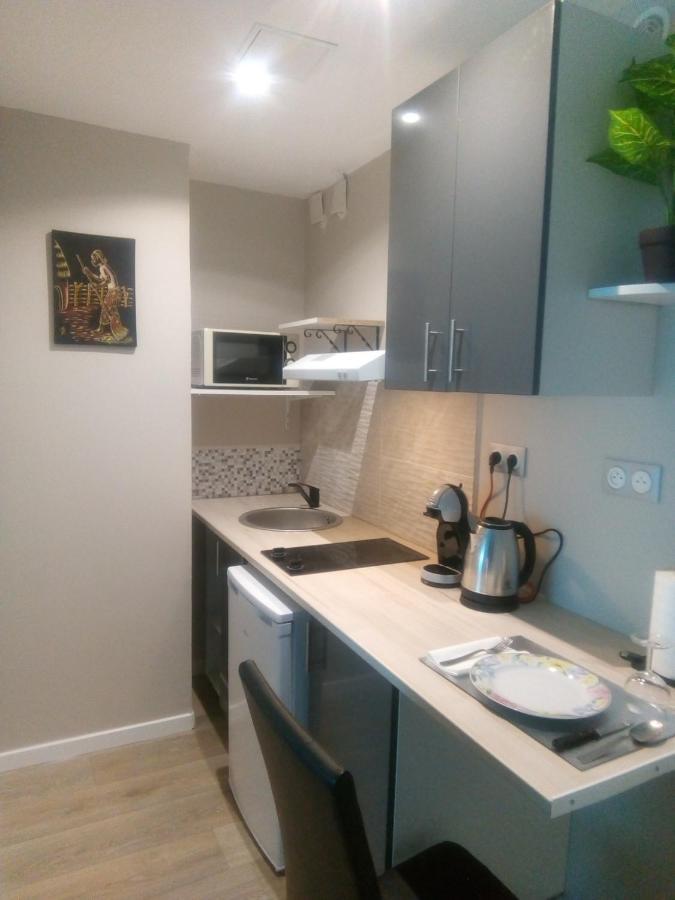 Studio 28M² Au Pied De La Defense Courbevoie Exterior photo
